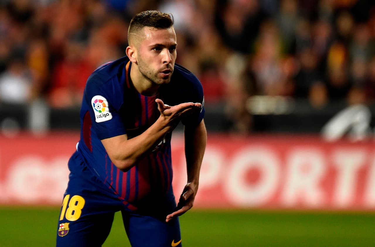 Un pase magistral de Lionel Messi permitió que Jordi Alba consiguiera el empate al minuto 81. Ante un centro así no se puede hacer más que aplaudir.