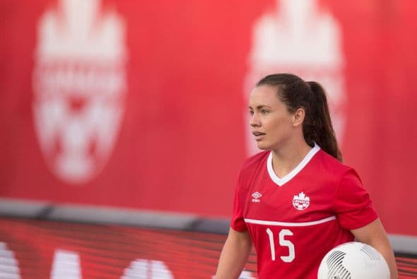 ALLYSHA CHAPMAN (CAN) | Defensora del Houston Dash, Chapman fue campeona Sub-20 de la CONCACAF en 2008.