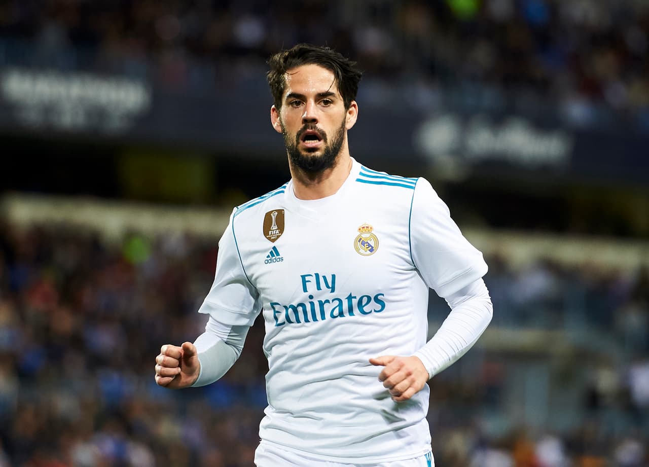 Las pocas oportunidades que ha tenido Isco en esta temporada con Zidane lo estarían empujando a tomar una decisión crucial. En caso de querer irse, en Inglaterra lo andan sieguiendo.