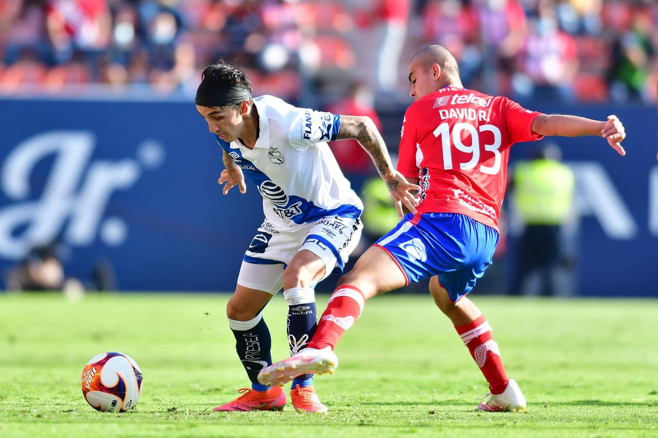 Santiago Ormeño, Christian Tabó, Daniel Álvarez y Guillermo Martinez son los encargados de marcar en la victoria 1-4 del Puebla sobre el Atlético San Luis.