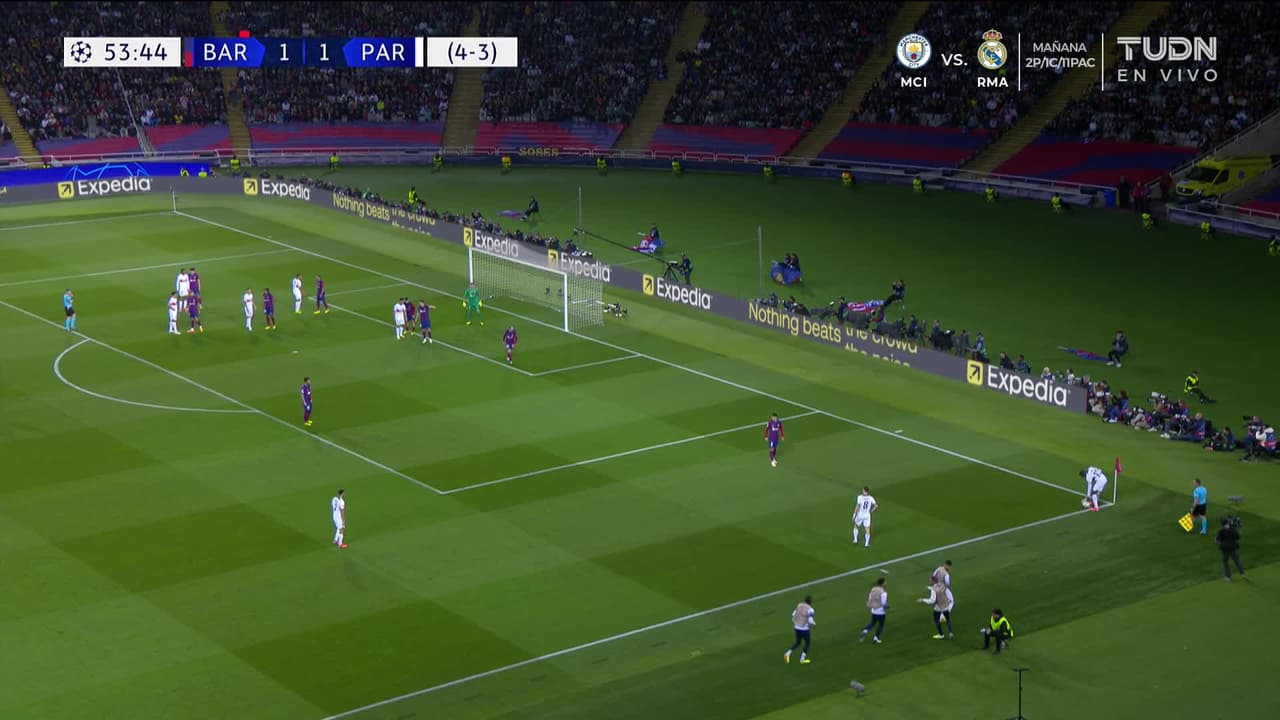 ¡GOL!  anota para Paris Saint-Germain. Vitinha