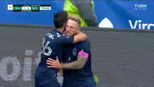 ¡Castigan al líder! Espinoza asiste y Johnny Russell sentencia con el 1-2