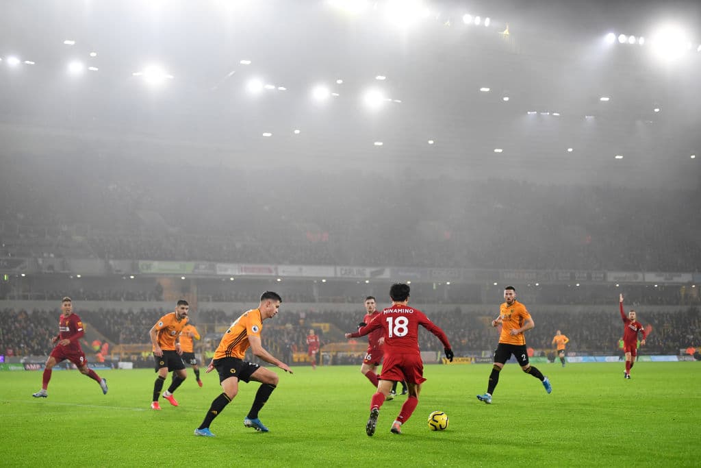 Con goles de Jordan Henderson y Roberto Firmino, Liverpool gana y alarga su racha de victorias a 14.