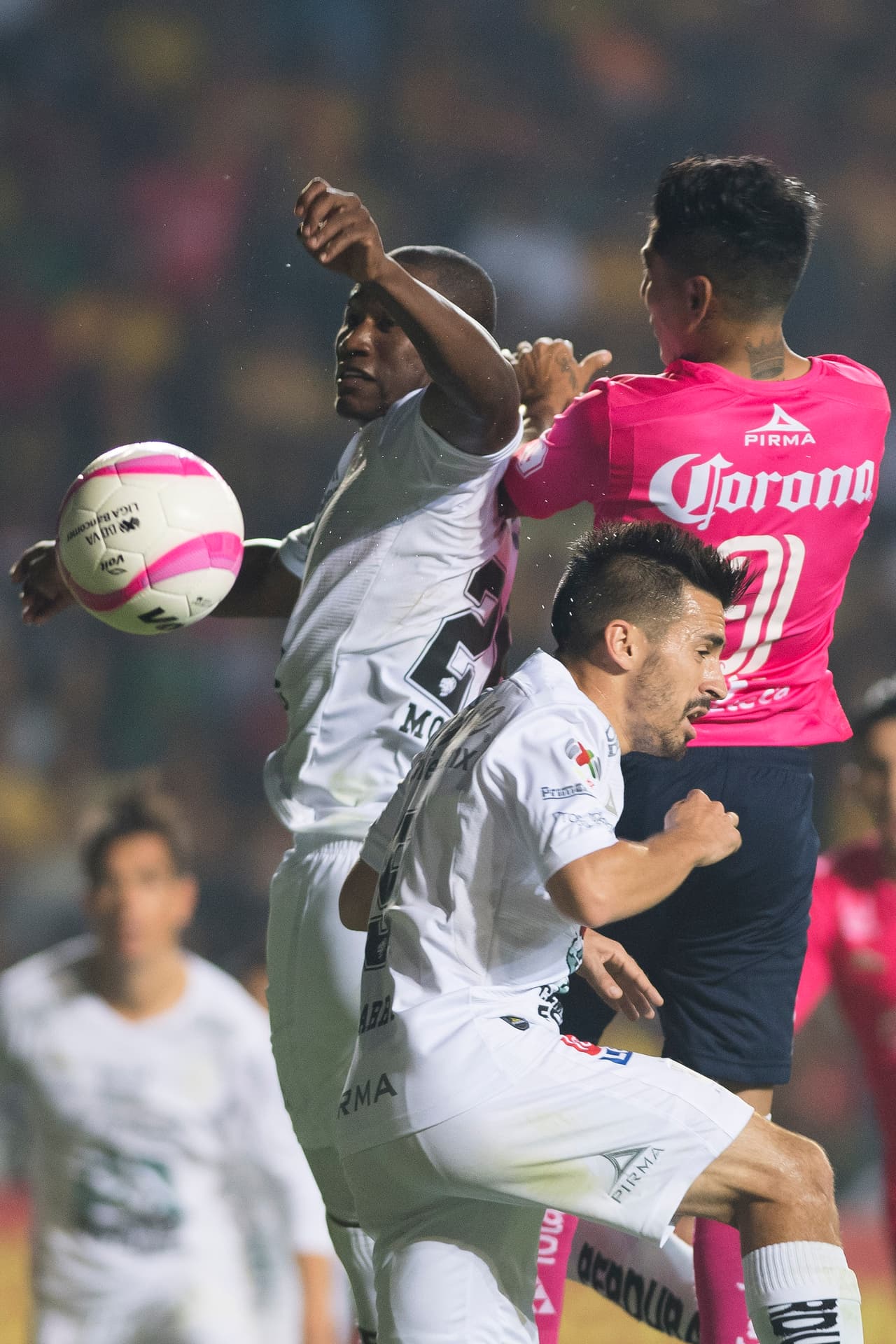 Morelia también atraviesa un buen momento tras sumar 20 de los últimos 27 puntos disputados.