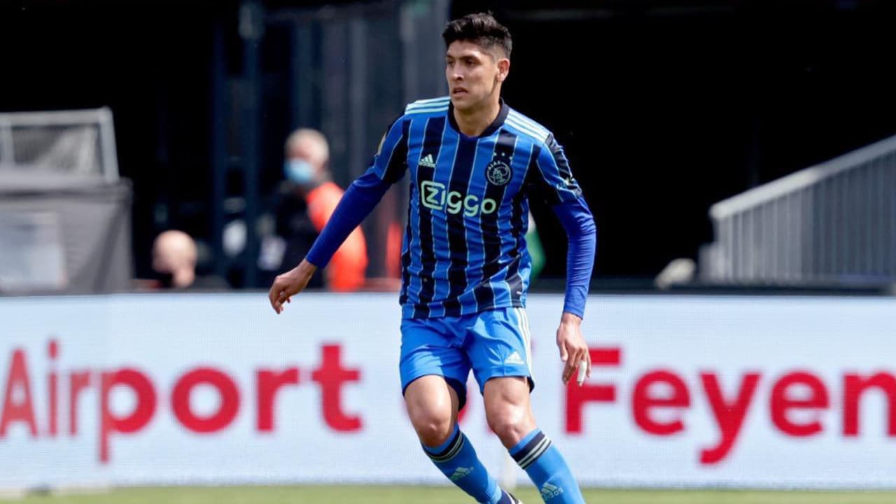 Edson lamenta haber sufrido su segunda expulsión con el Ajax