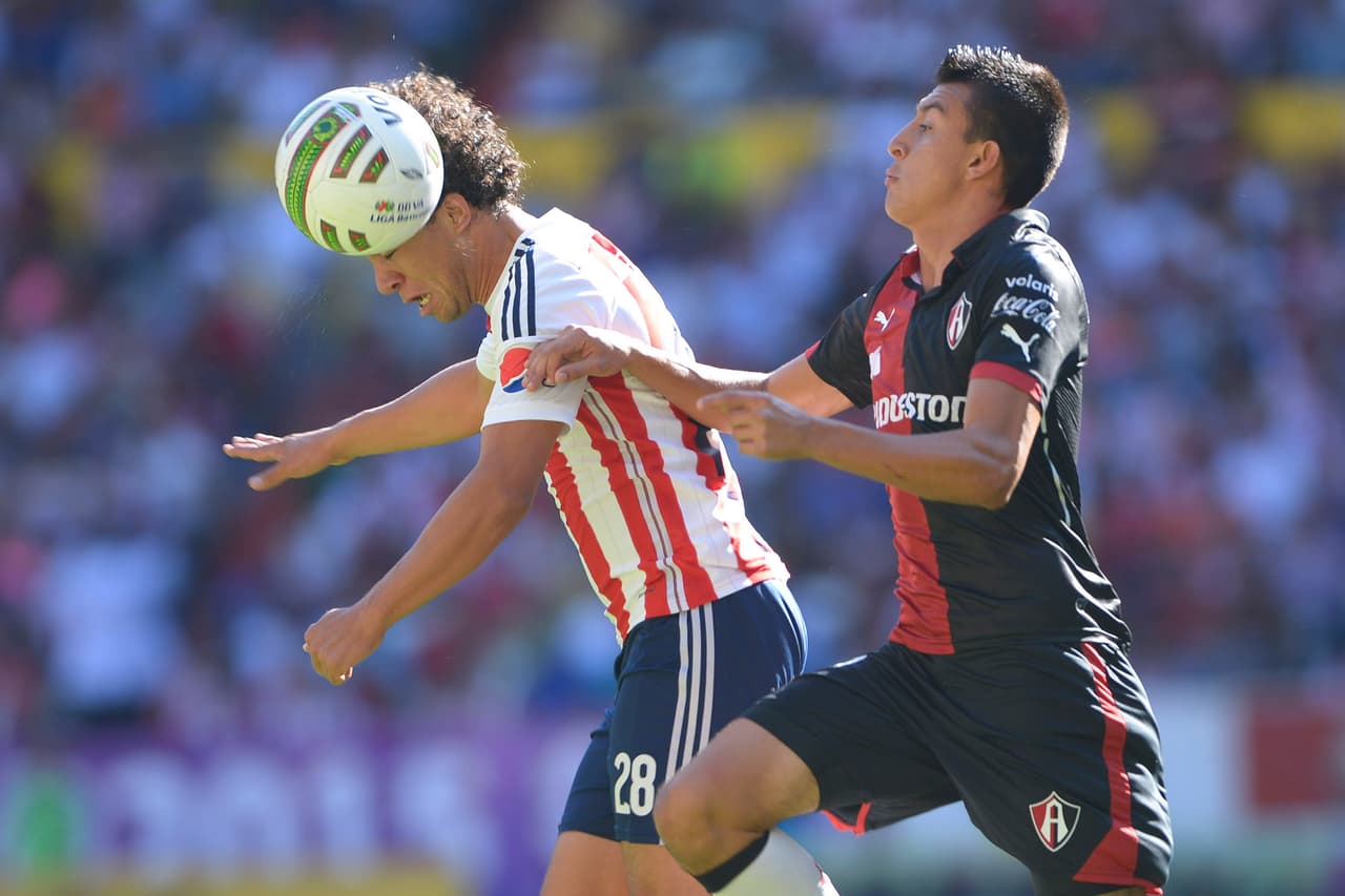 Un clásico que puede curar las heridas por un mal torneo , calmar a la afición y de concretarse algún milagro poner a alguno de los tapatíos en la fiesta grande como octavo