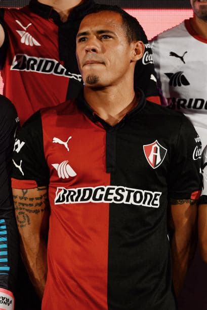 Atlas es de los equipos que tradicionalmente tienen un fútbol alegre pero hay muchos de sus aficionados que jamás lo han visto campeón luego de que el último título lo consiguieran en la temporada 1950-1951. 63 años sin ser campeón.