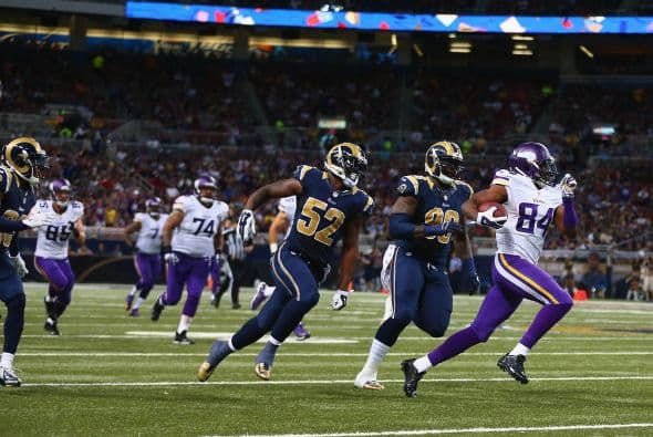 Cordarelle Patterson lució en el juego que los Minnesota Vikings derrotaron a los St. Louis Rams 34-6 en la primera semana de la NFL.
