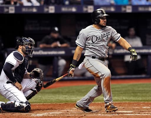Melky Cabrera produce en la 9na; Medias Blancas superan a Rays