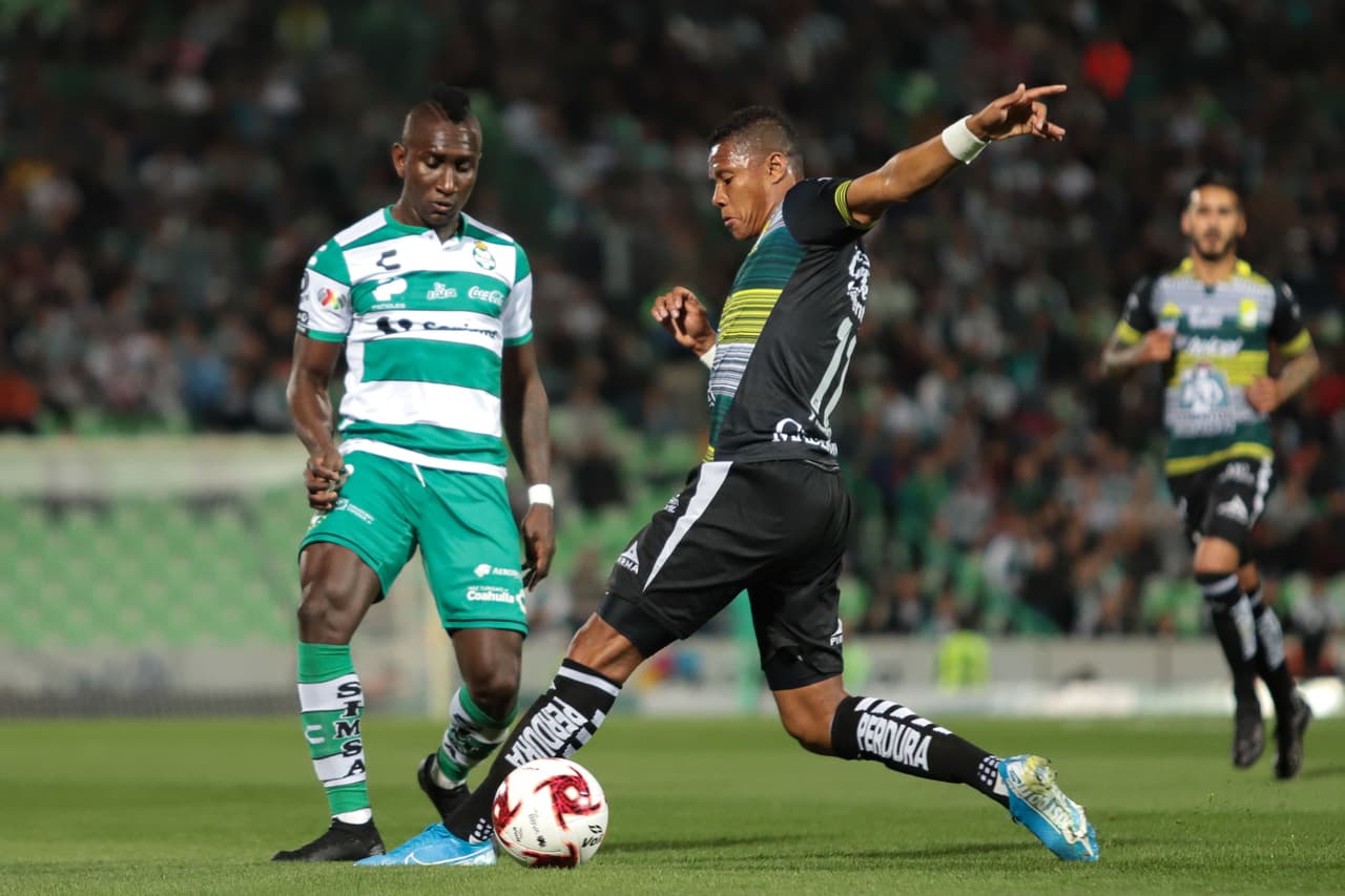 ¡Partidazo en la Comarca Lagunera! Santos vence al León 3-2 con autoridad y dos goles de penal.