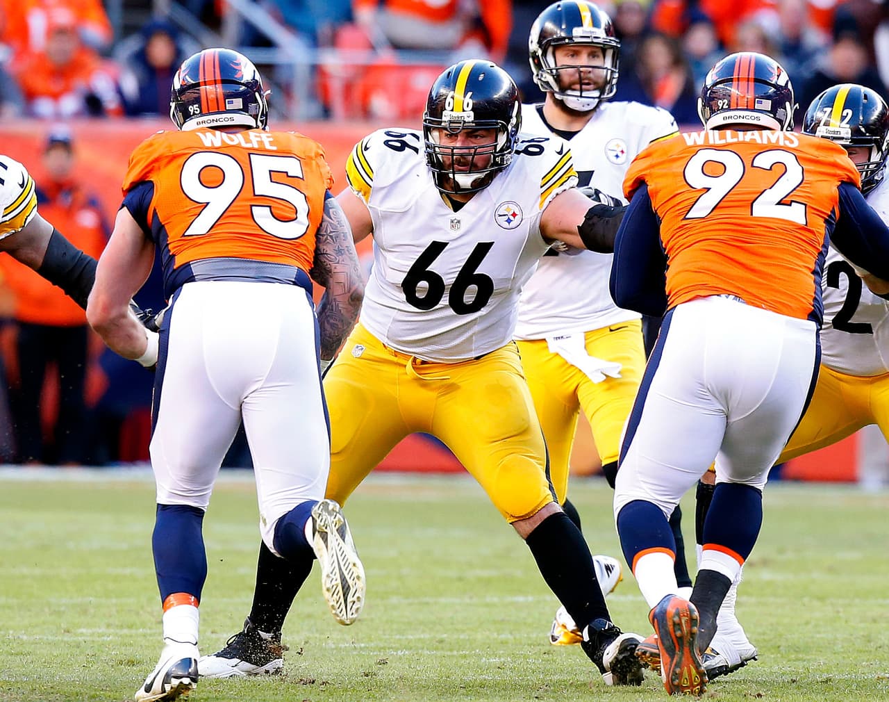 David DeCastro, de los Steelers, se convirtió en el segundo guardia mejor pagado