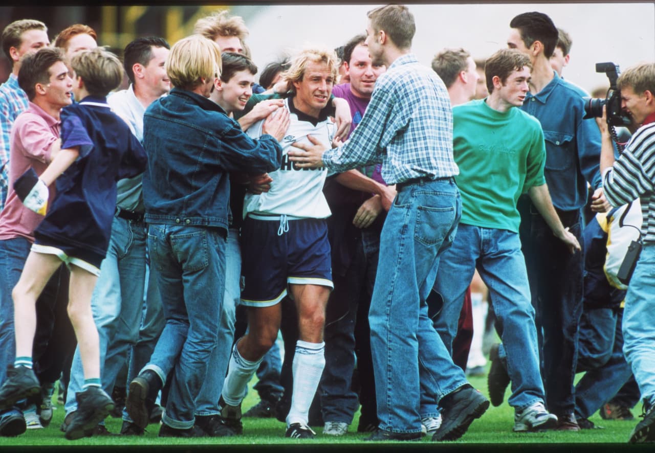 Cuenta la leyenda que Klinsmann le metió cuatro goles al Wimbledon en la lucha directa por la salvación para ganar 6-2 y dejar a su amado club inglés en la primera división antes de colgar las botas.