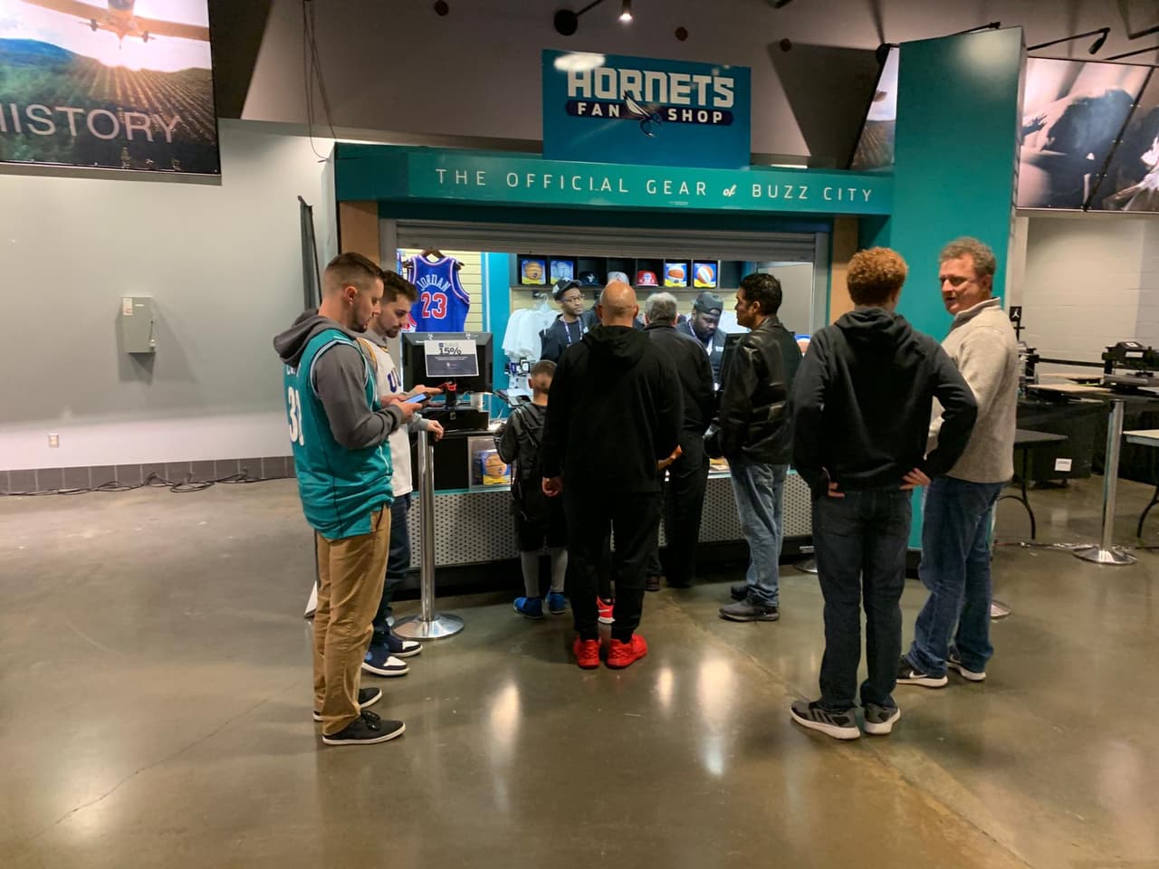 La edición 68 del NBA All-Star Game se disputará en el Spectrum Center de Charlotte, enfrentándose el Team LeBron y el Team Giannis. Así se vivieron los minutos previos.