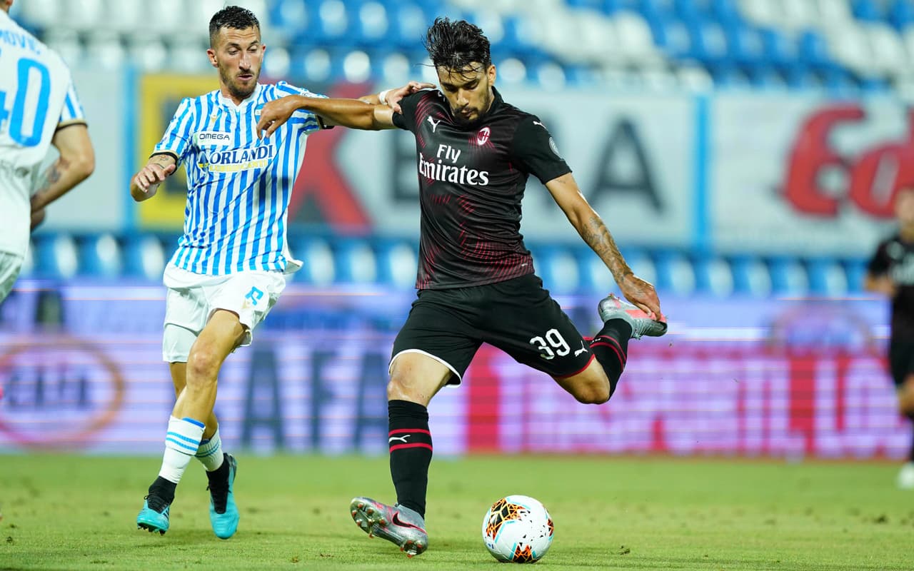 Milán reacciona en el segundo tiempo y con un autogol en la última jugada del partido consiguen el empate al minuto 90+6.