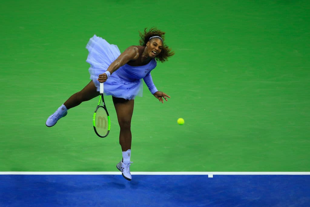 La estadounidense Serena Williams, la preclasificada 17 del torneo, se midió ante la alemana Carina Witthoeft en la segunda ronda del último Grand Slam de la temporada.