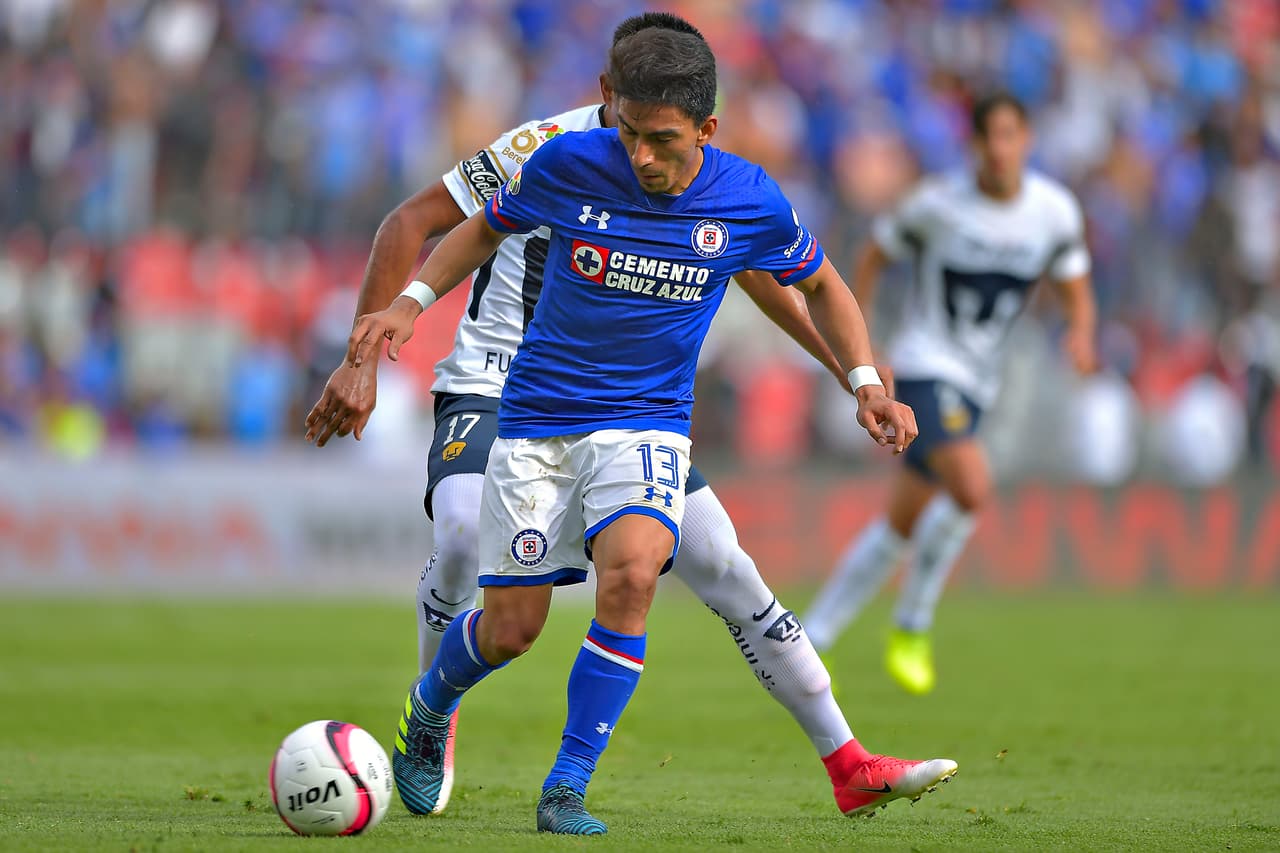 16 Ángel Mena - Cruz Azul: Aportó 7 puntos en la Jornada 12