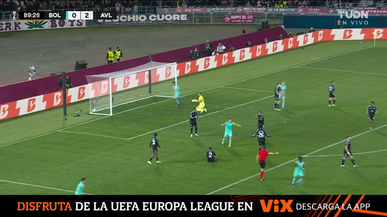 ¡Se mete al partido! Jonathan Rowe descuenta para el Bologna