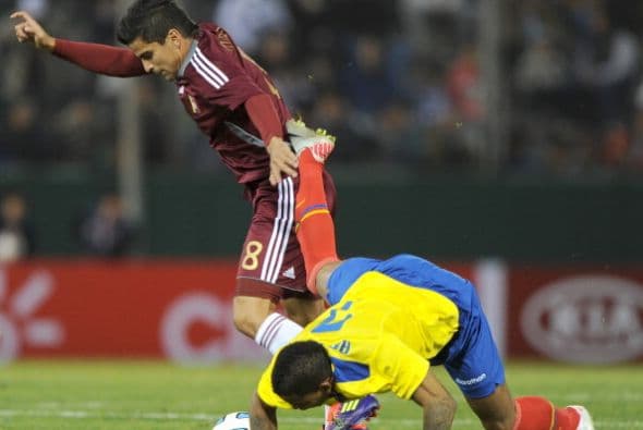  Juventus de Turín ficha a Tomás Rincón por ocho millones de euros 