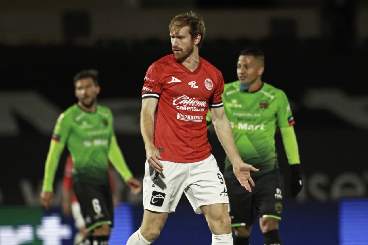 Darío Lezcano marcó a lo 53’ el tanto que definió el resultado. Juárez llegó a ocho unidades y Mazatlán se quedó con siete puntos. Juárez visitará a Santos y Mazatlán recibirá a los Gallos en la J8 del Guard1anes 2021.