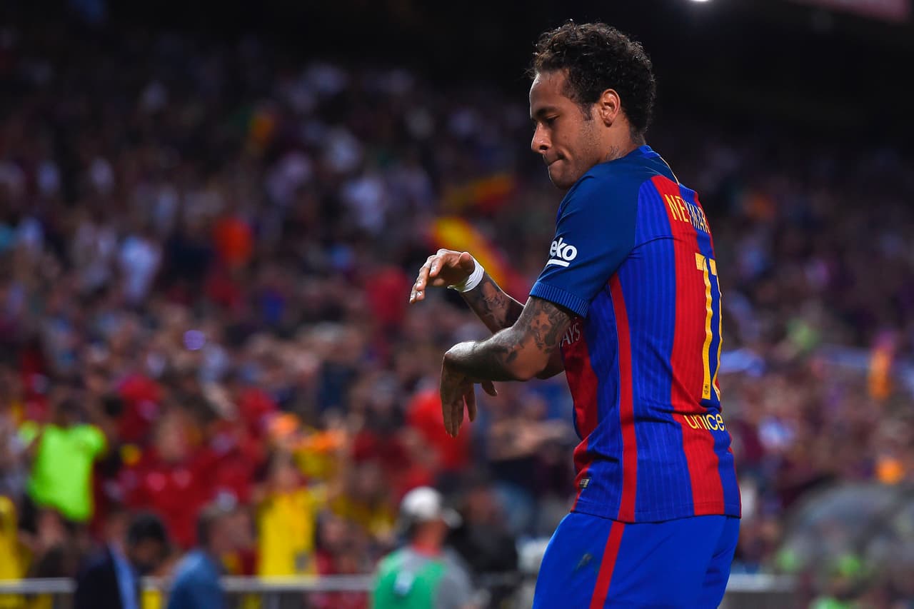 Al minuto 45, Neymar puso el 2-1 a favor del Barcelona tras un pase de André Gómes.
