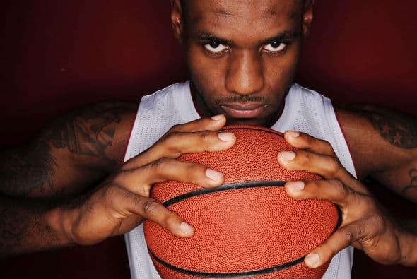 Su juego, personalidad y su nivel mediático le convirtieron antes de llegar a la NBA, en uno de los iconos de la liga.