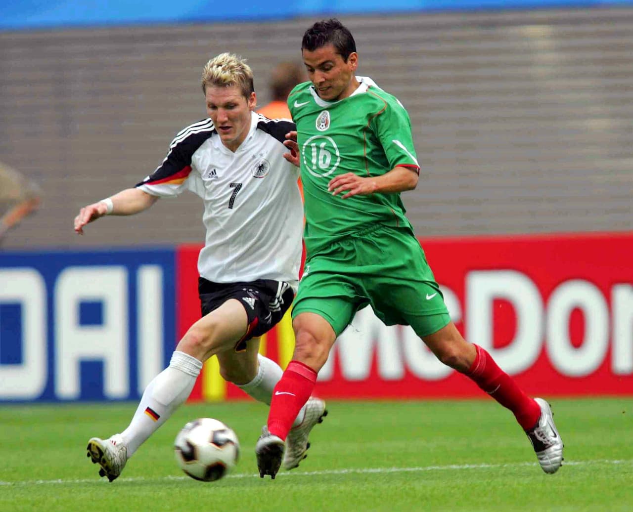 2005. México 3-4 Alemania