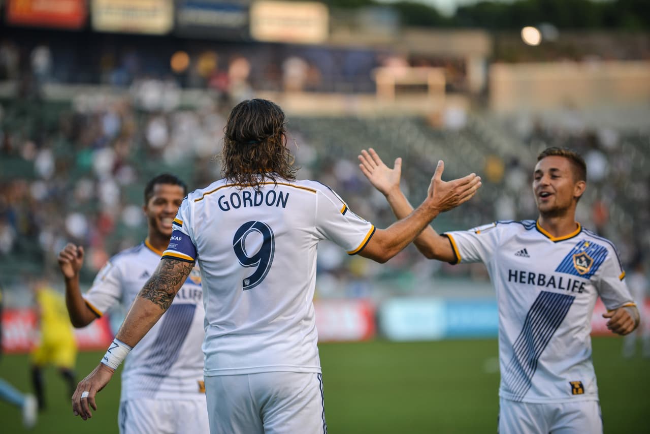 LA Galaxy se impone sin dificultades al Comunicaciones.