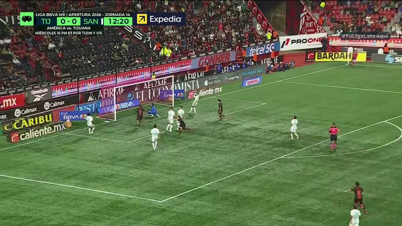 ¡GOL!  anota para Club Tijuana. Francisco González