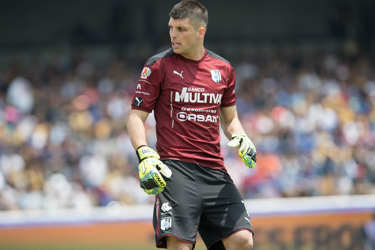 El arquero Tiago Volpi, de Querétaro, sumó la cantidad de 10 puntos en la fecha 9 del A2016, mientras que su valor en el UD Fantasy es de $5.9 millones.