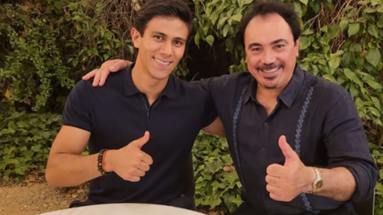 Macías se reúne con Hugo Sánchez en Madrid tras firmar con Getafe