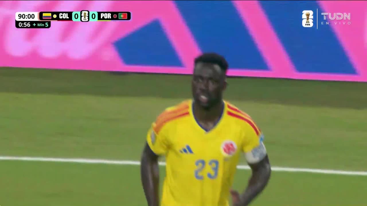 ¡Polémica total! Anulan gol de Dávinson Sánchez