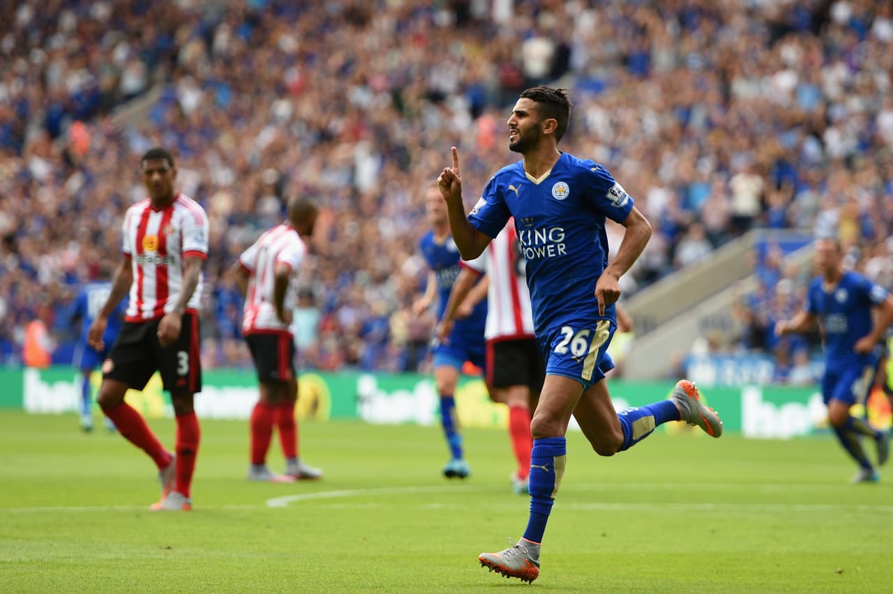 Otro partido muy atractivo de la jornada inaugural en Inglaterra fue la feria de goles entre Leicester City y Sunderland donde los locales terminaron goleando 4-2 con anotaciones de Jamie Vardy, Albrighton y doblete de Riyad Mahrez.