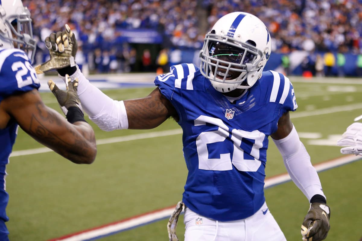 En su séptima temporada egresado de Connecticut, esta es la segunda ocasión que Butler es el Defensivo de la Semana (Sem 10 2012).