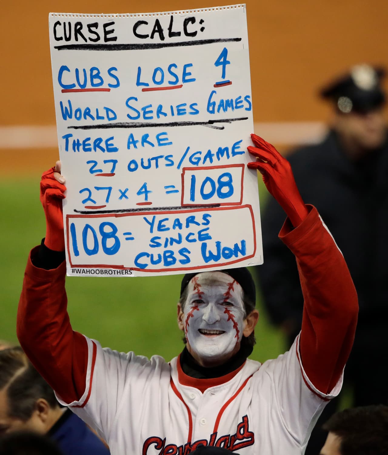 Este fanático de Cleveland acudió a una curiosidad matemática como posible cábala deportiva que pueda llevar a una nueva derrota a Chicago.
