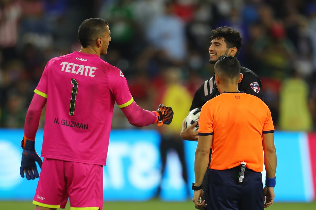 Nahuel Guzmán: "Nunca dijimos que iba ser un partido de exhibición"