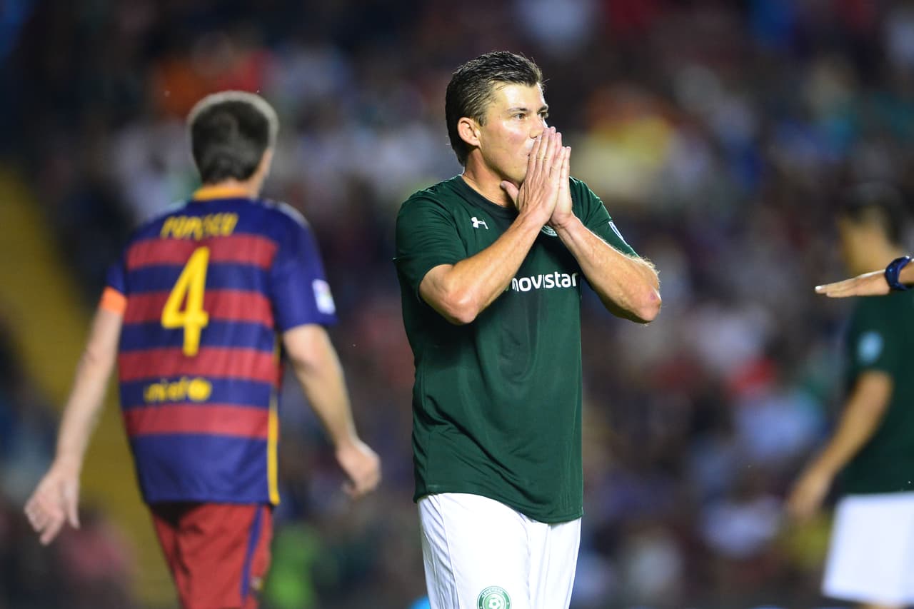 También pudimos disfrutarlo en un partido amistoso entre Leyendas de México y Leyendas del Barcelona.