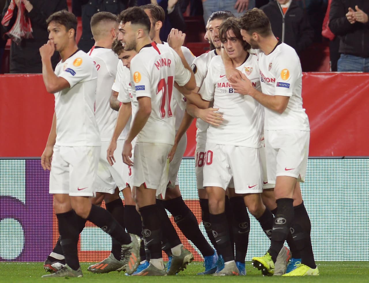 Salvatierra (61’) y Dabour (92’) marcaron los goles para pensar en la siguiente ronda de la UEFA Europa League.