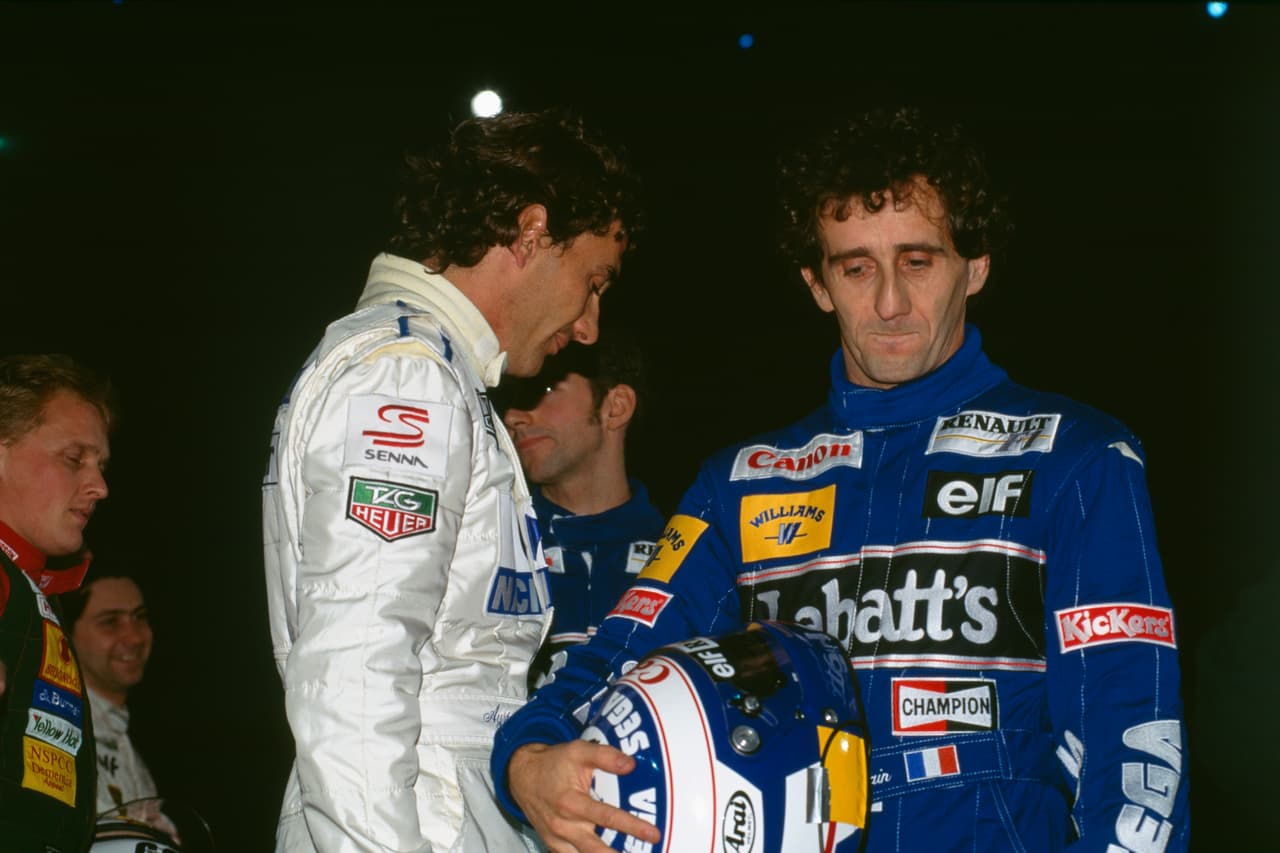 En 1993, Prost firmó contrato con la escudería Williams, donde incluyó una cláusula para que Senna no estuviera en su equipo. Al año siguiente Senna llegó a la escudería británica y Prost se retiró.