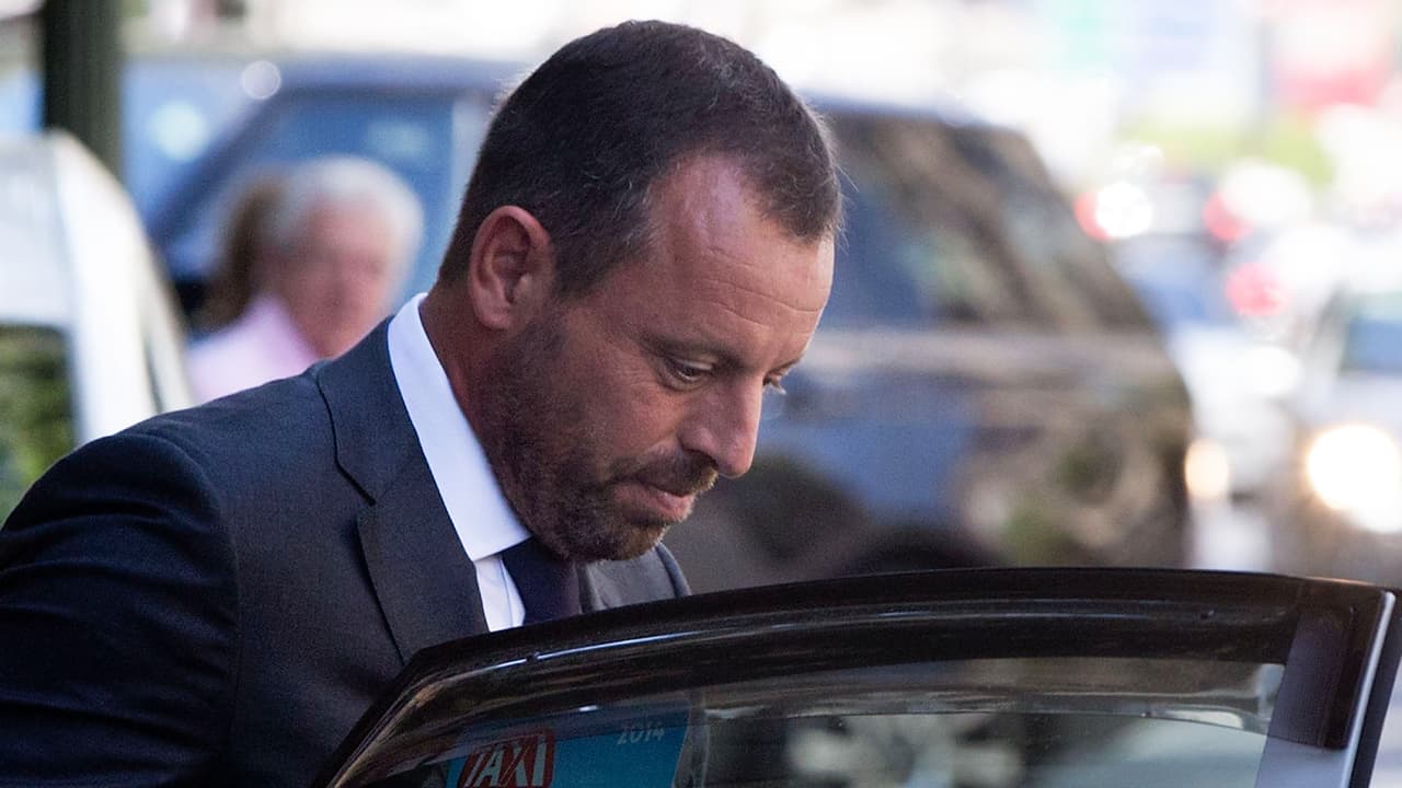 Jueza dicta prisión sin fianza al expresidente del Barcelona Sandro Rosell