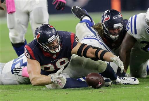 Disfruta algunas de las mejores tomas fuera y dentro de los emparrillados del ala defensiva de los Houston Texans.