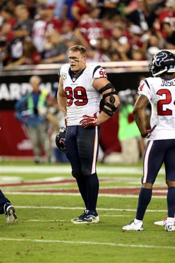 Disfruta algunas de las mejores tomas fuera y dentro de los emparrillados del ala defensiva de los Houston Texans.
