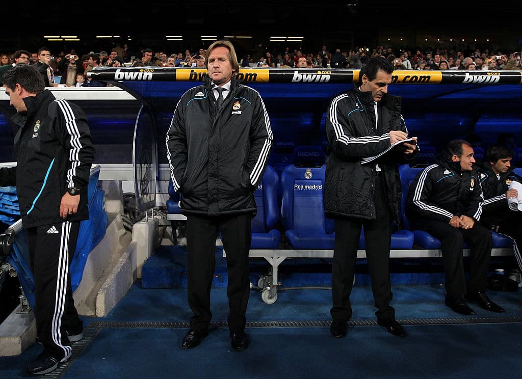 El alemán Bernd Schuster se hizo con el cargo para remplazar a Capello, del 9 de julio de 2007 al 9 de diciembre de 2008, llevándolos a ganar una liga y una Súpercopa de España. Dirigió 75 choques y ganó 44.