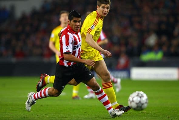 Carlos Salcido se suma a la lista, el defensor disputó el torneo con el PSV Eindhoven en 3 ocasiones diferentes del 2007 al 2009.