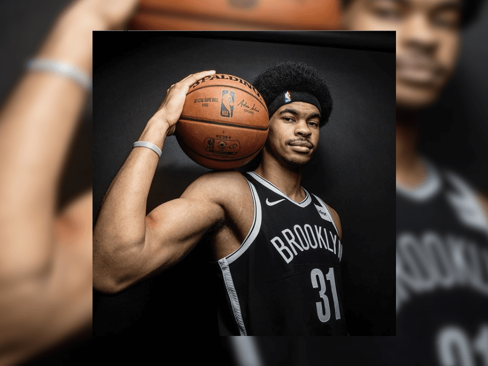 Causi, fotógrafo deportivo reconocido en el mundo del deporte neoyorkino por más de 20 años, falleció a causa del coronavirus. Sus fotografías destacaron por estar en el lugar adecuado y en el momento ideal.