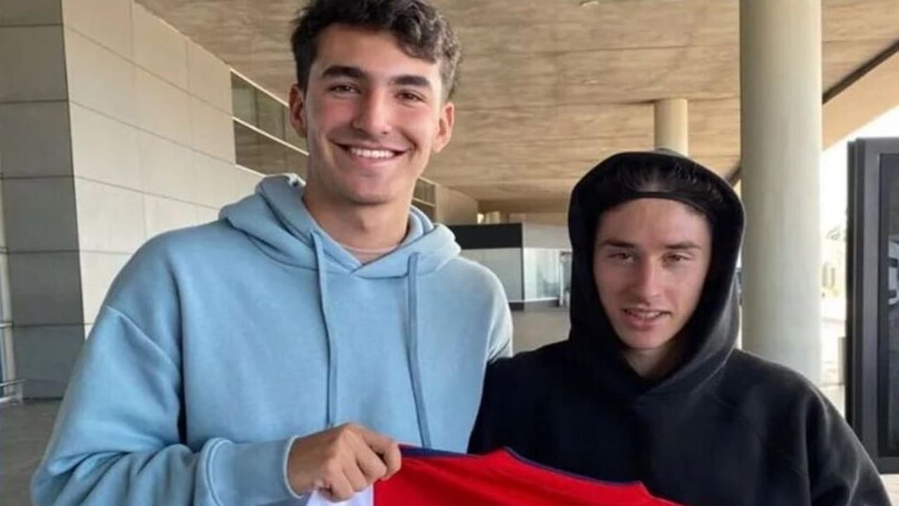 ¡De crack a crack! El detalle de Marcelo Flores a Diego Abreu