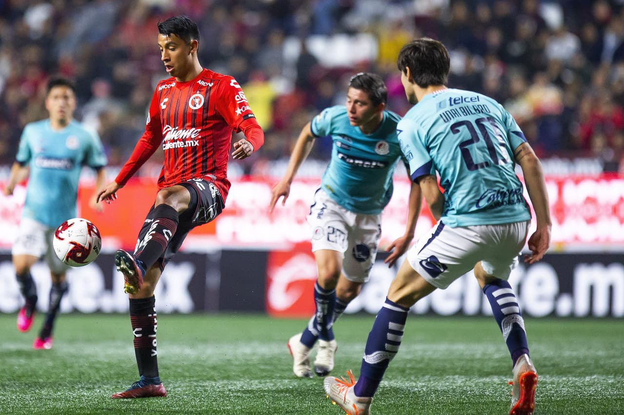 Edgar López (67’) liquidó el encuentro al anotar para Tijuana. Carlos Gutiérrez (43’) dejó al Atlético San Luis con diez hombres al salir expulsado en el primer tiempo.