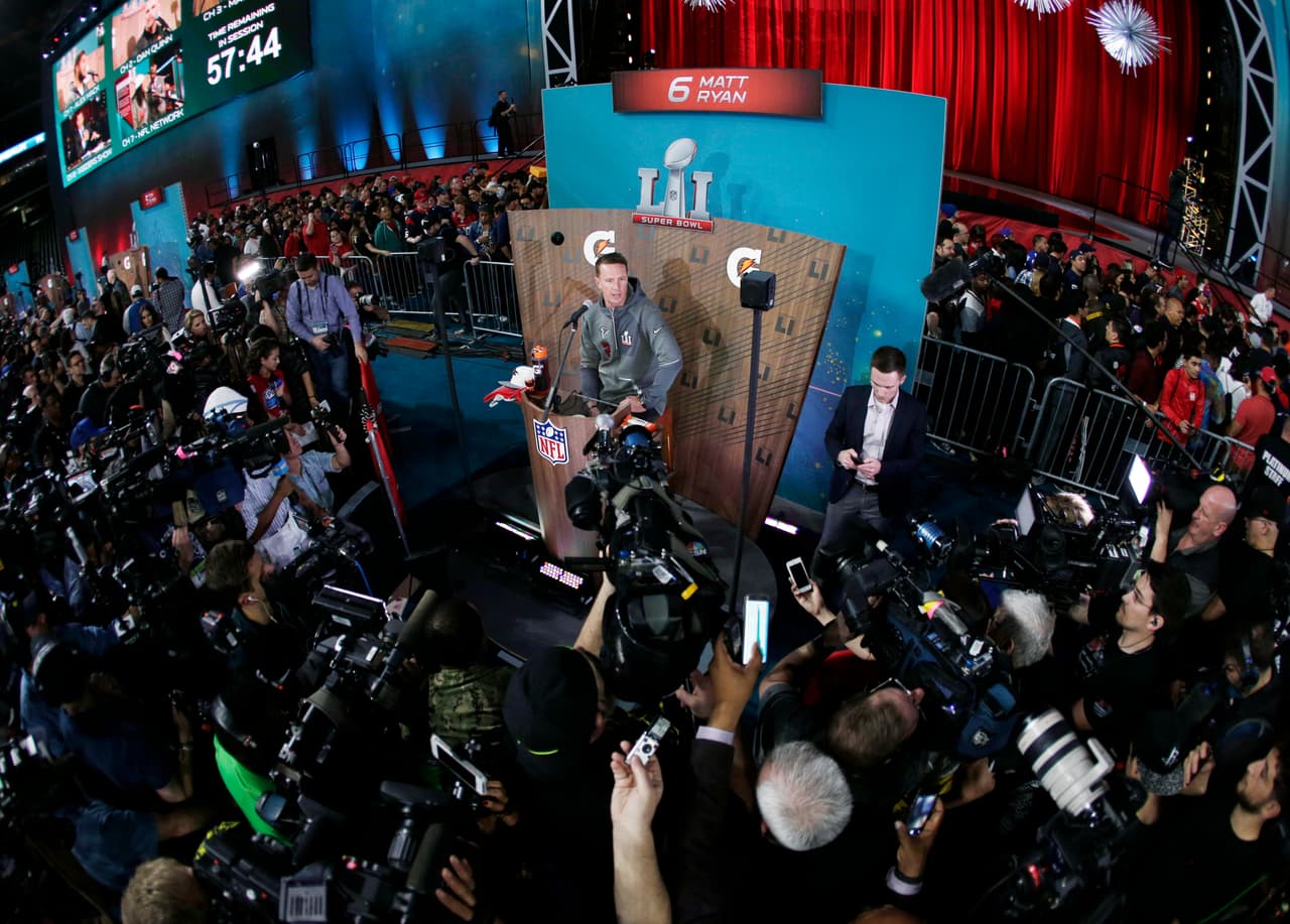 Ryan es el líder del ataque más productivo de la NFL. El mariscal completó 27 de 38 pases para 392 yardas con cuatro que fueron de anotación en el título de Conferencia.