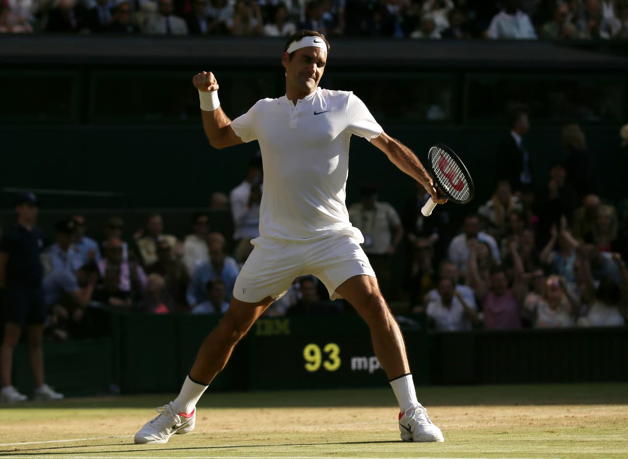 4-6, 2-6 y 6-7 fueron los parciales a favor de Roger, quien no ha perdido un solo set en lo corrido del campeonato inglés.