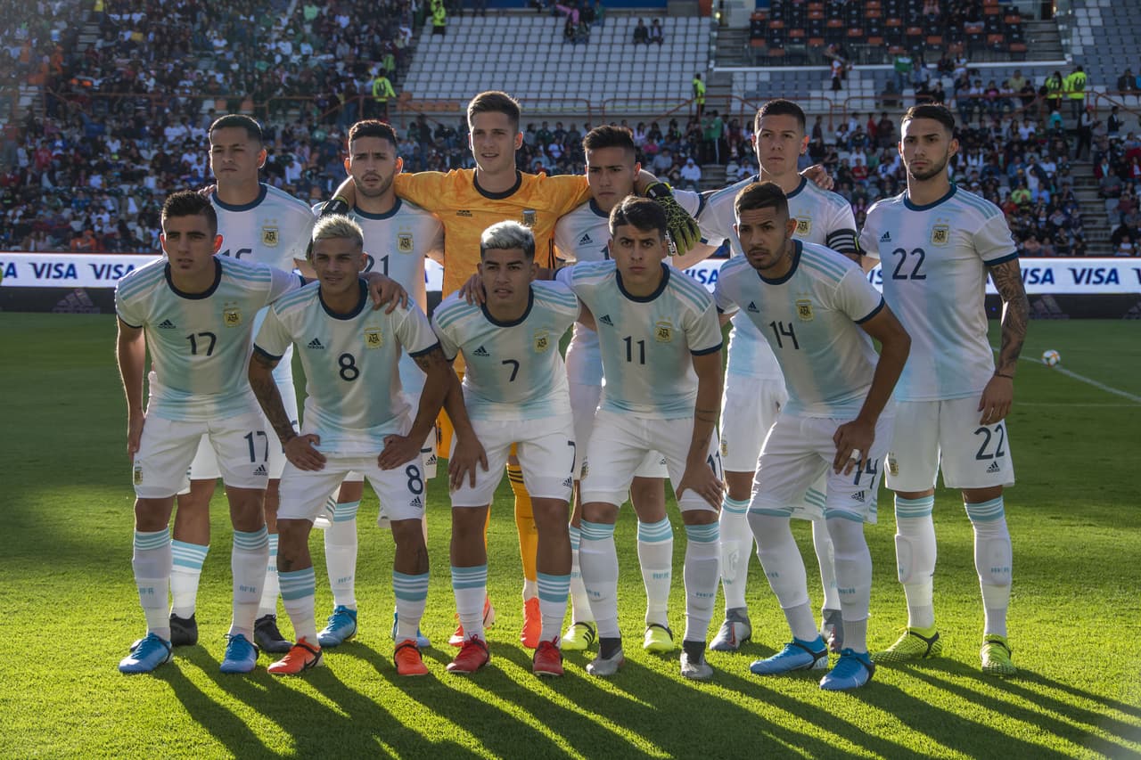 Por Argentina: Cambeses, Pérez, De la Fuente, Medina, Ortega, Vera, Colombatto, Valenzuela, Bustos, Mansilla y Castellanos.