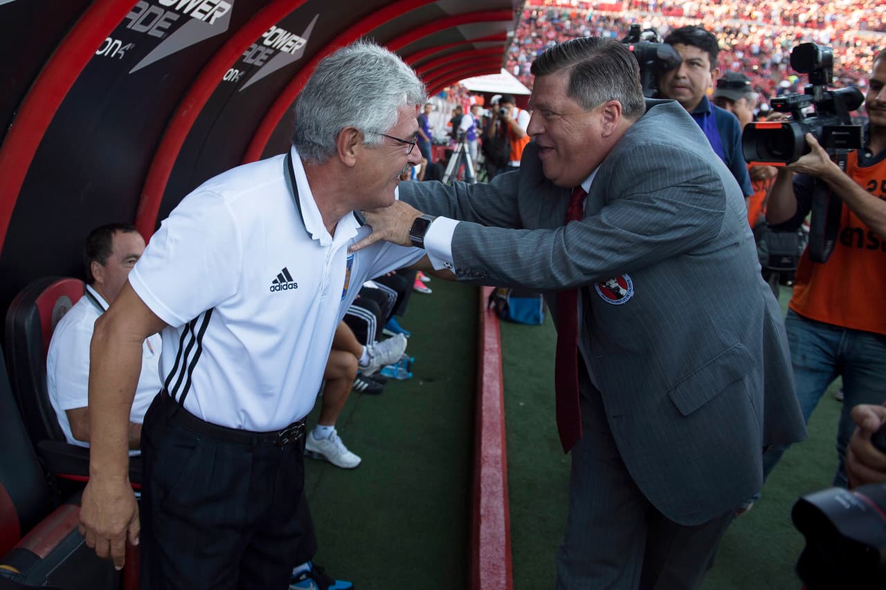 El 'tira y afloje' de declaraciones entre Ricardo Ferretti y Miguel Herrera tiene un historial previo de críticas y agresiones que ahora parece revivirse con el 'Tuca' en el 'Tri'